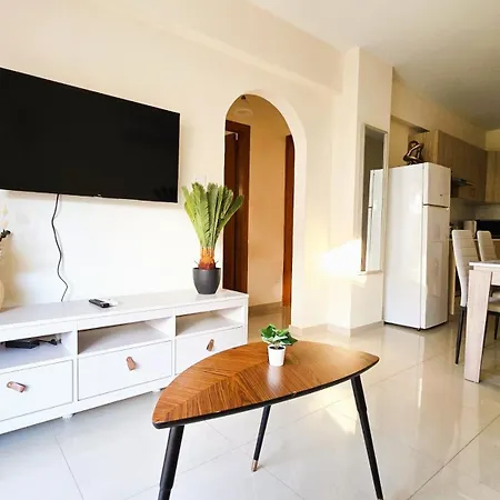 Apartment Coastal 2br Haven Walk To The *