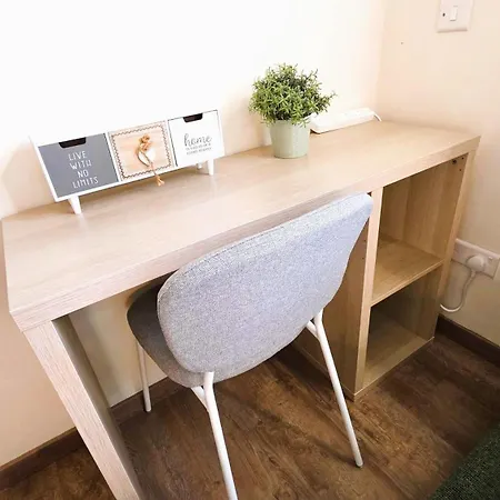 Apartment Coastal 2br Haven Walk To The